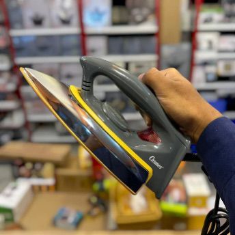 Cosmos Dry Iron CS-318